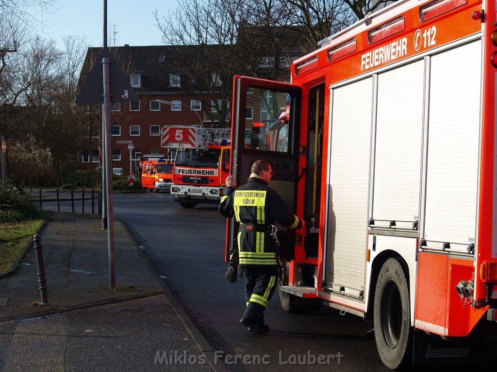 Gasaustritt Koeln Nippes Siebachstr Lohsestr   P006.JPG